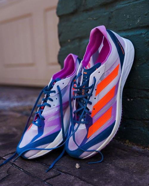 近期跑鞋爆料案例视频最新,科技与时尚的完美融合